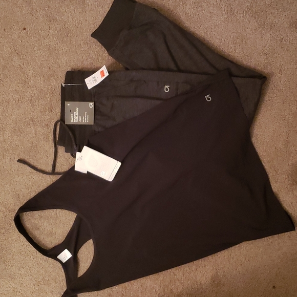 GAP Pants - GapFit 2 pc outfit SALE